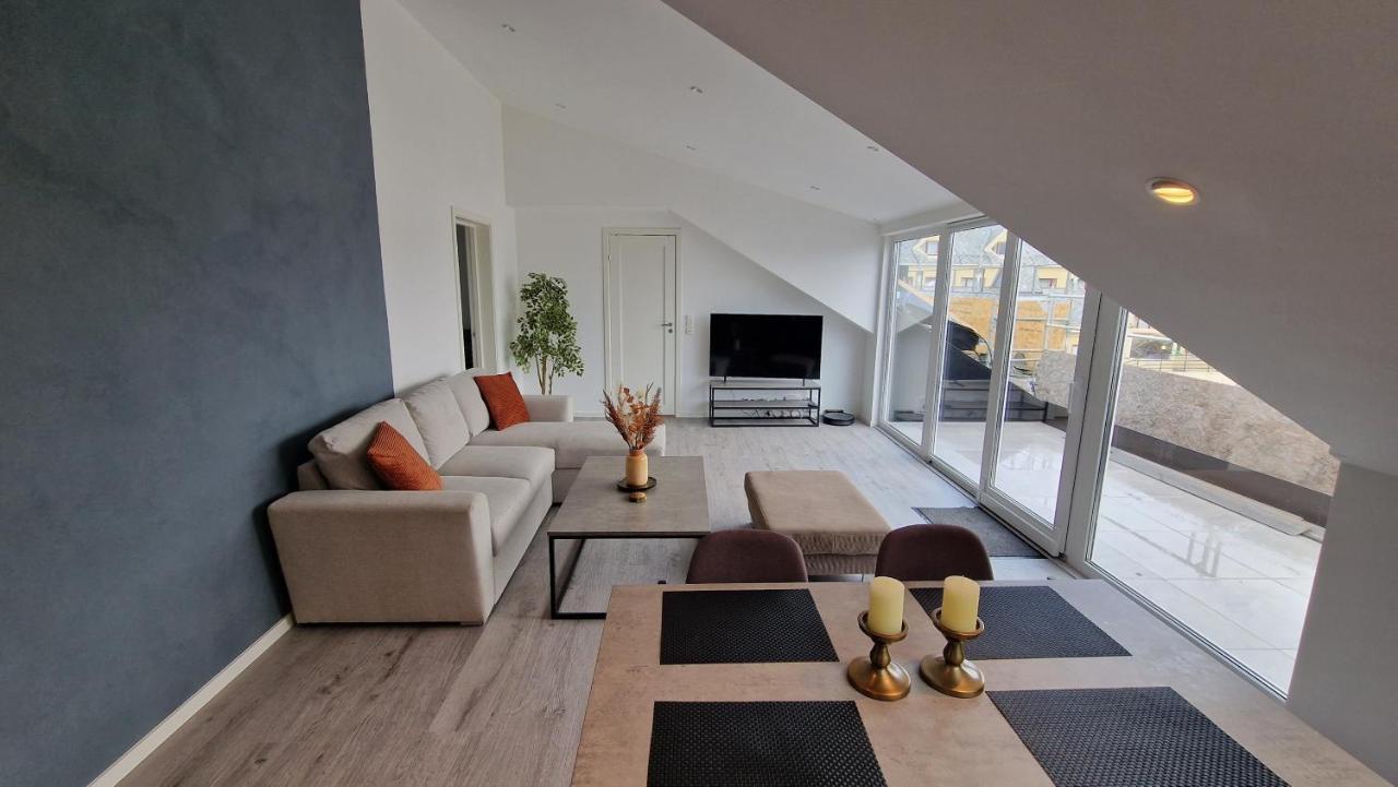 Lovely 2-Bedroom Loft With Panoramic View. Kristiansund Luaran gambar