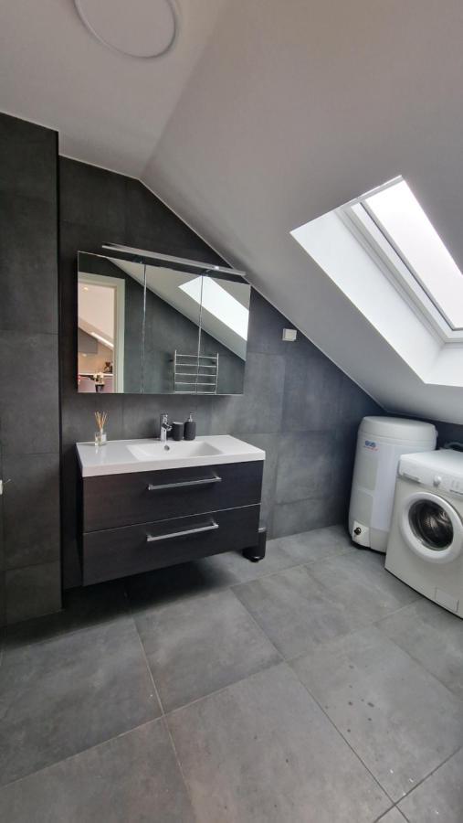 Lovely 2-Bedroom Loft With Panoramic View. Kristiansund Luaran gambar